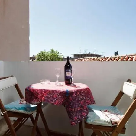 Mit Balkon Fuer Zwei Personen By Interhome Split